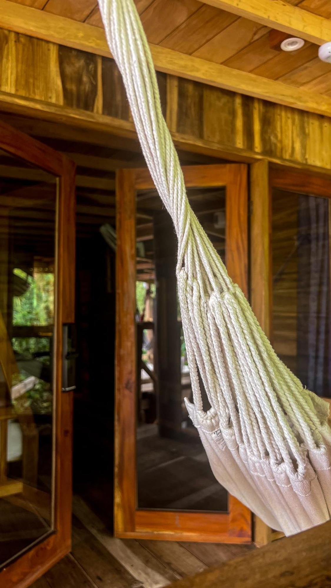 Hostal Mocambo Beach Guachaca Exteriör bild