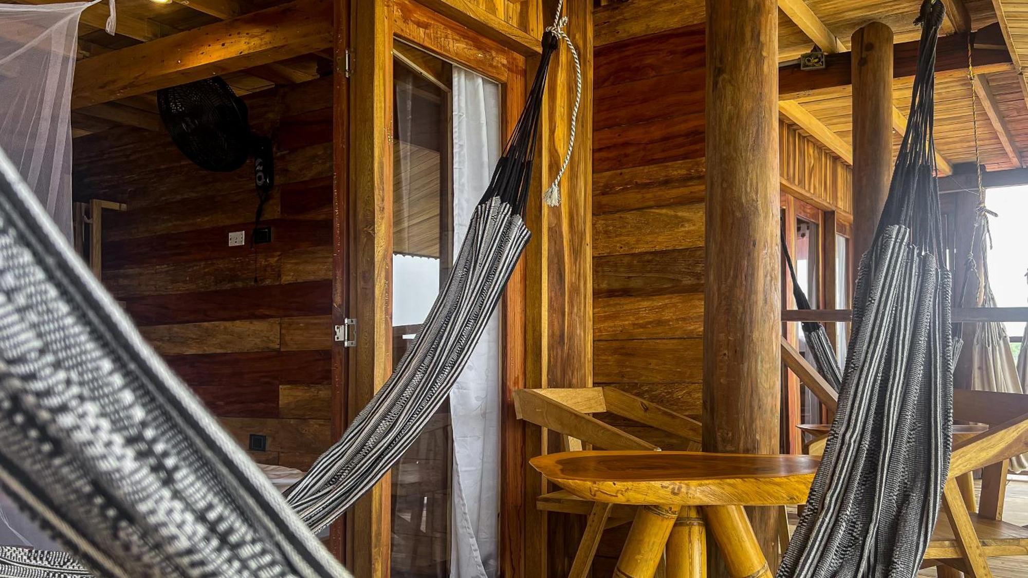 Hostal Mocambo Beach Guachaca Exteriör bild